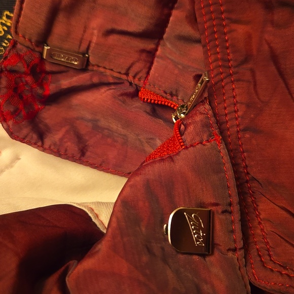 Steinebronn Vintage Red Embroidered Snowpants - Picture 8 of 12